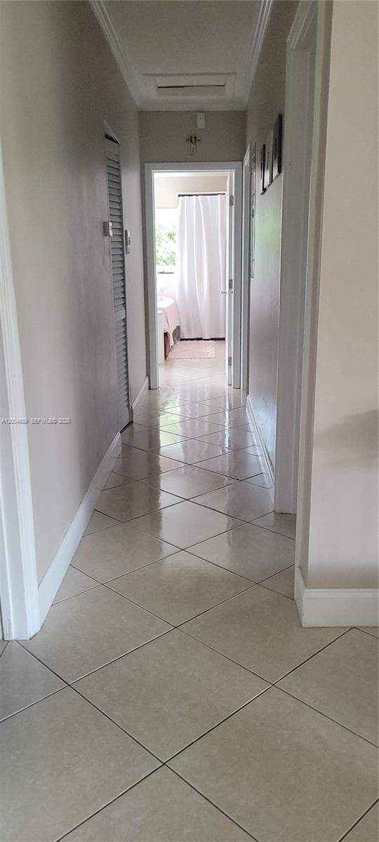 Twin Lakes Manor Sub, South Miami, FL — 24