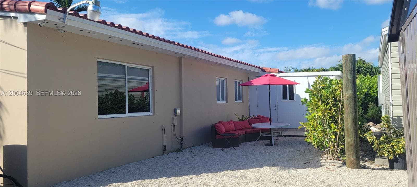 Twin Lakes Manor Sub, South Miami, FL — 8