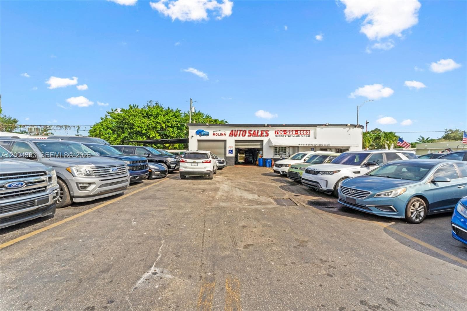 10301 NW 27th Ave, Miami FL 33147 — 12