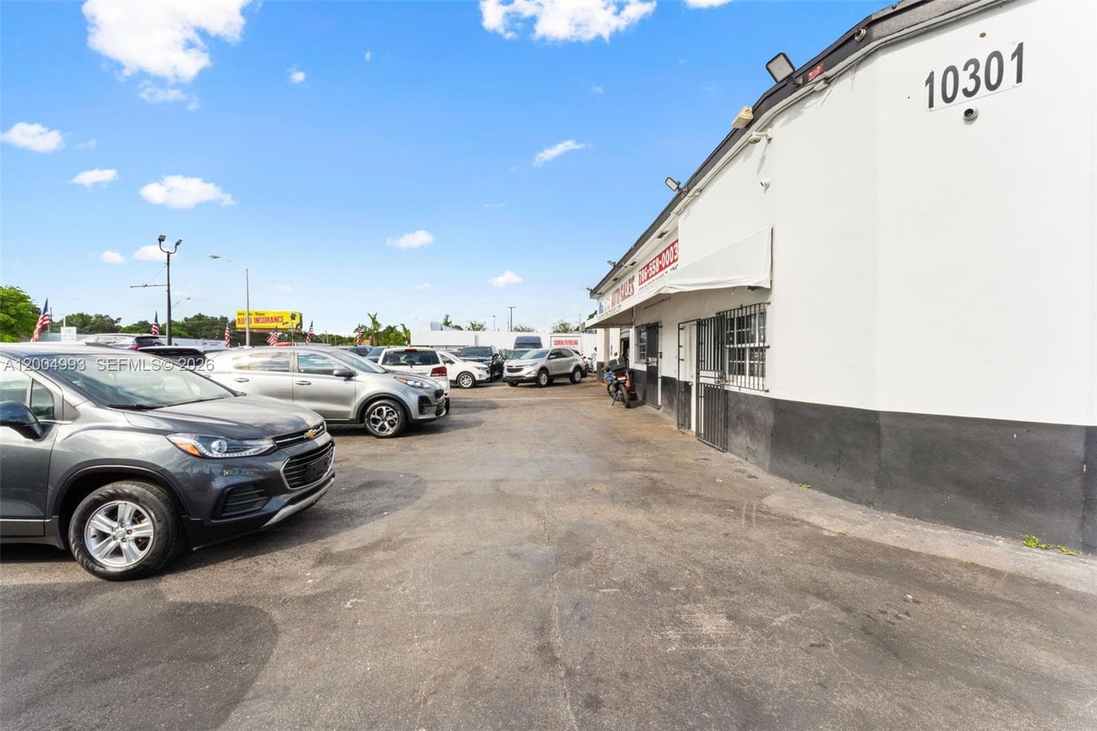 10301 NW 27th Ave, Miami FL 33147 — 14