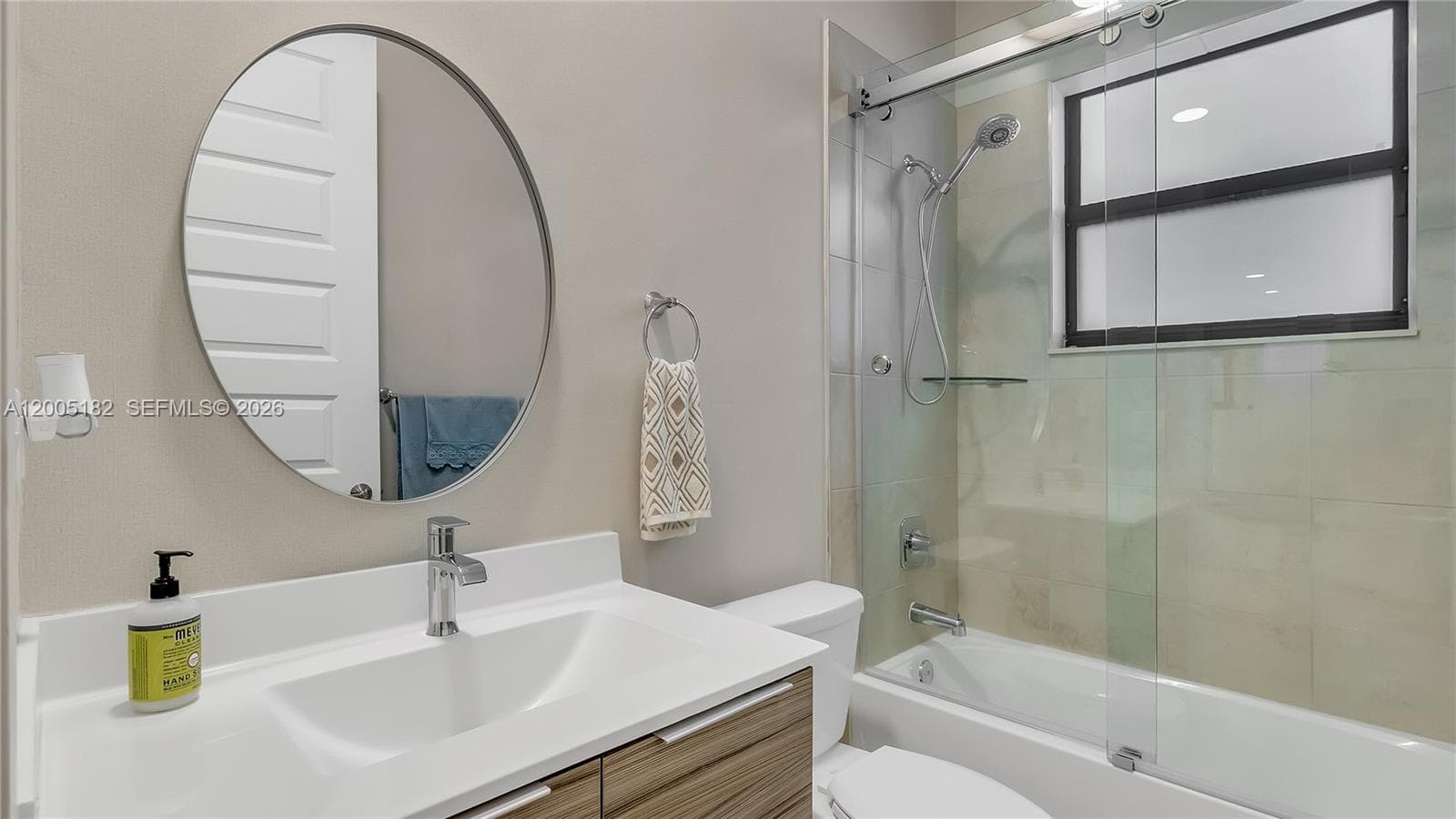 16051 NW 87th Ct, Miami Lakes FL 33018 — 16