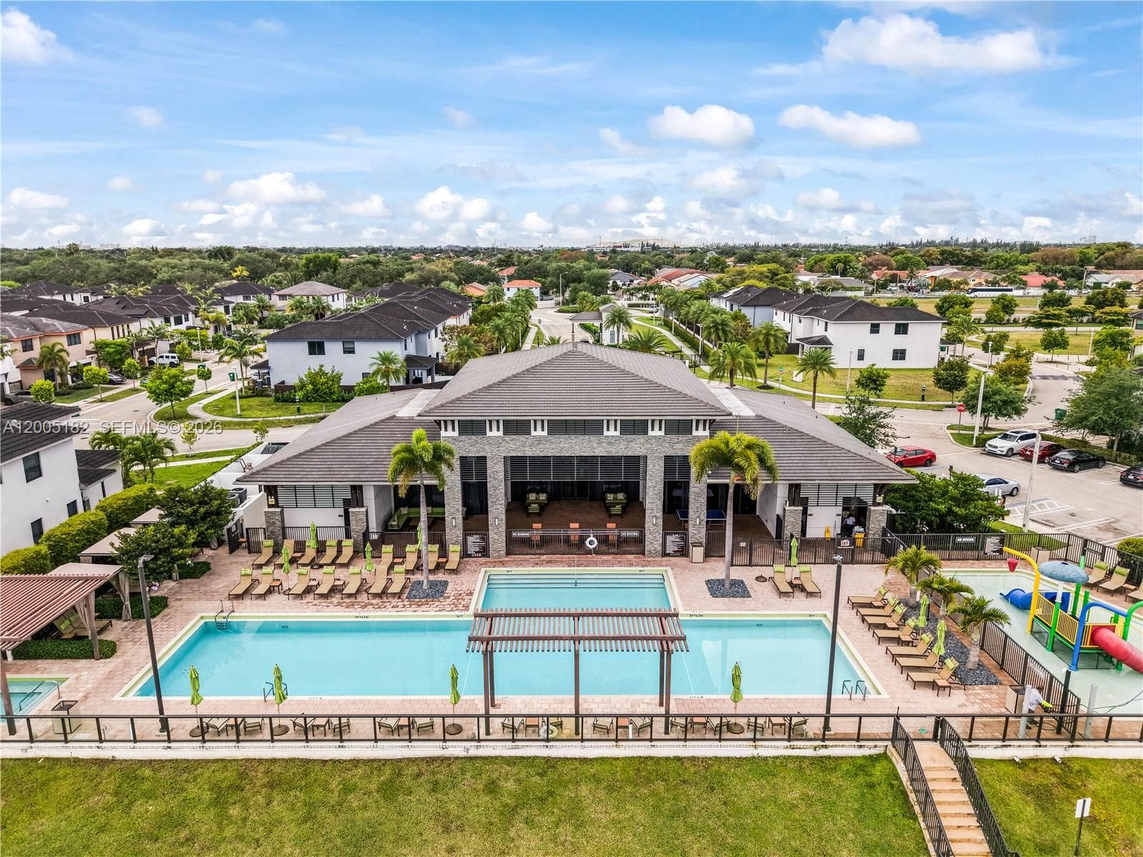 16051 NW 87th Ct, Miami Lakes FL 33018 — 36