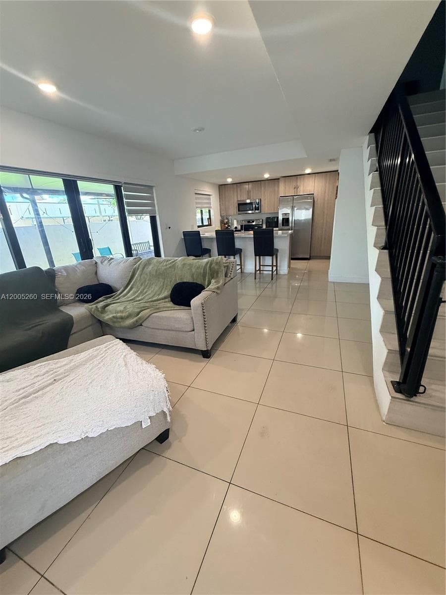 102 NW 10th Pl, Florida City FL 33034 — 6