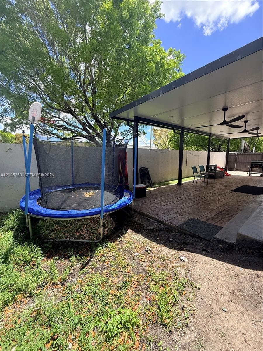 102 NW 10th Pl, Florida City FL 33034 — 36