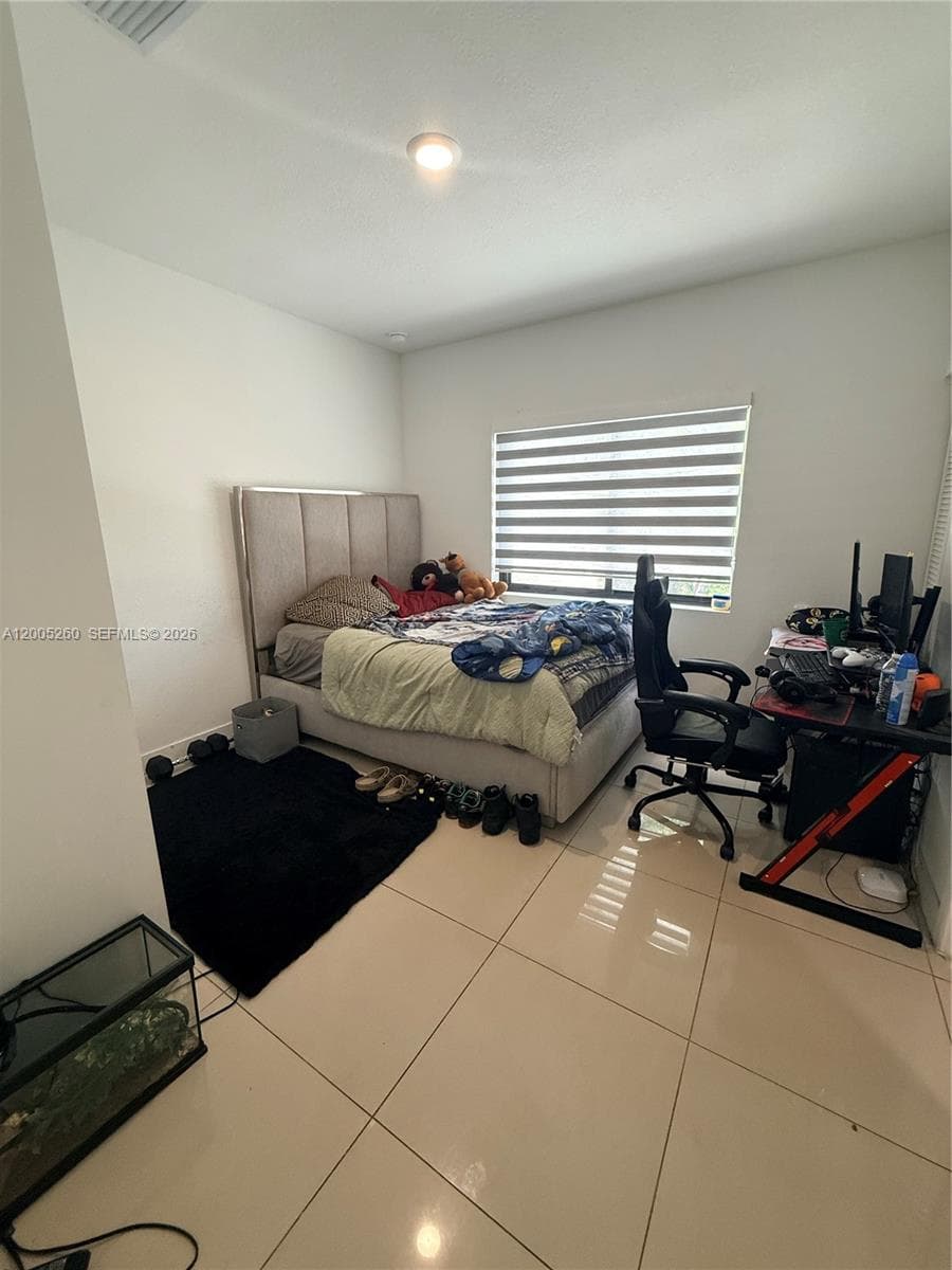 102 NW 10th Pl, Florida City FL 33034 — 28