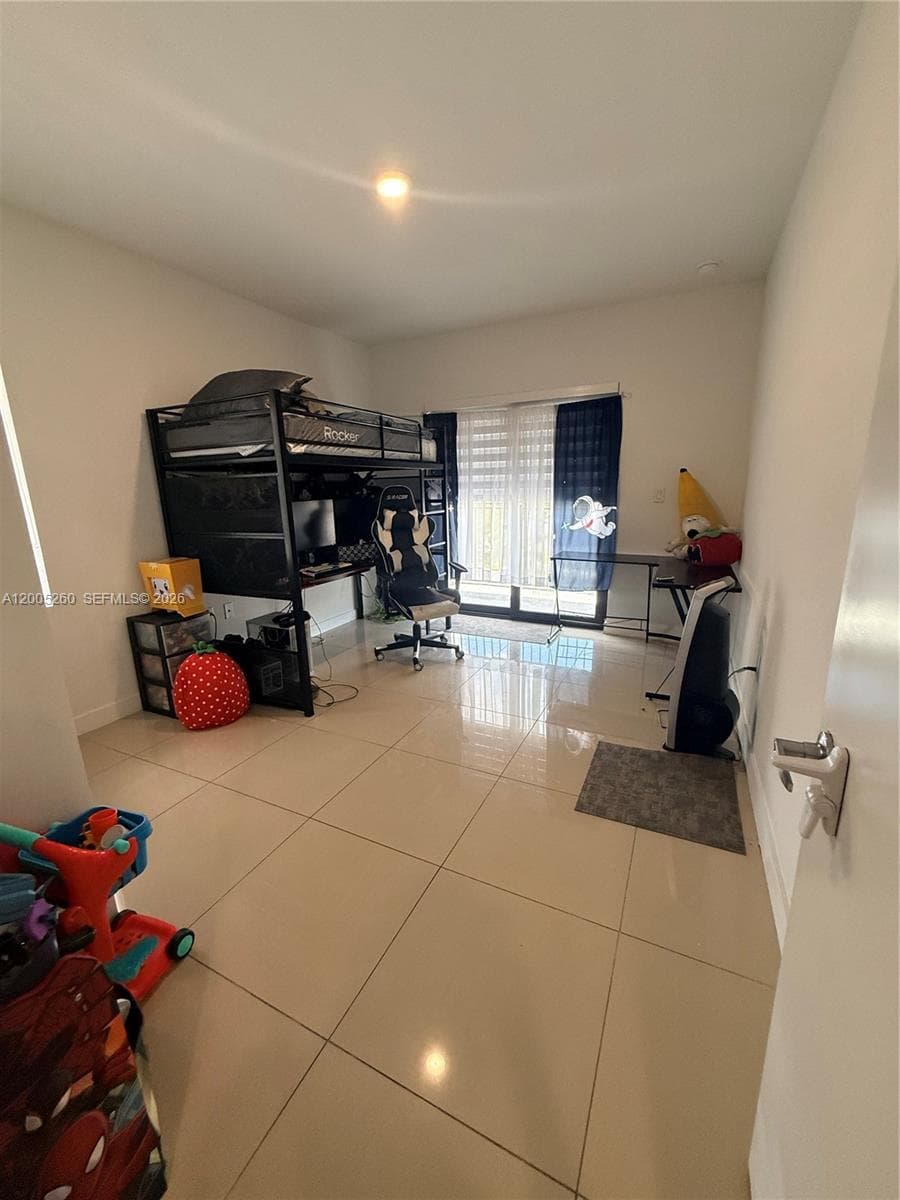 102 NW 10th Pl, Florida City FL 33034 — 31