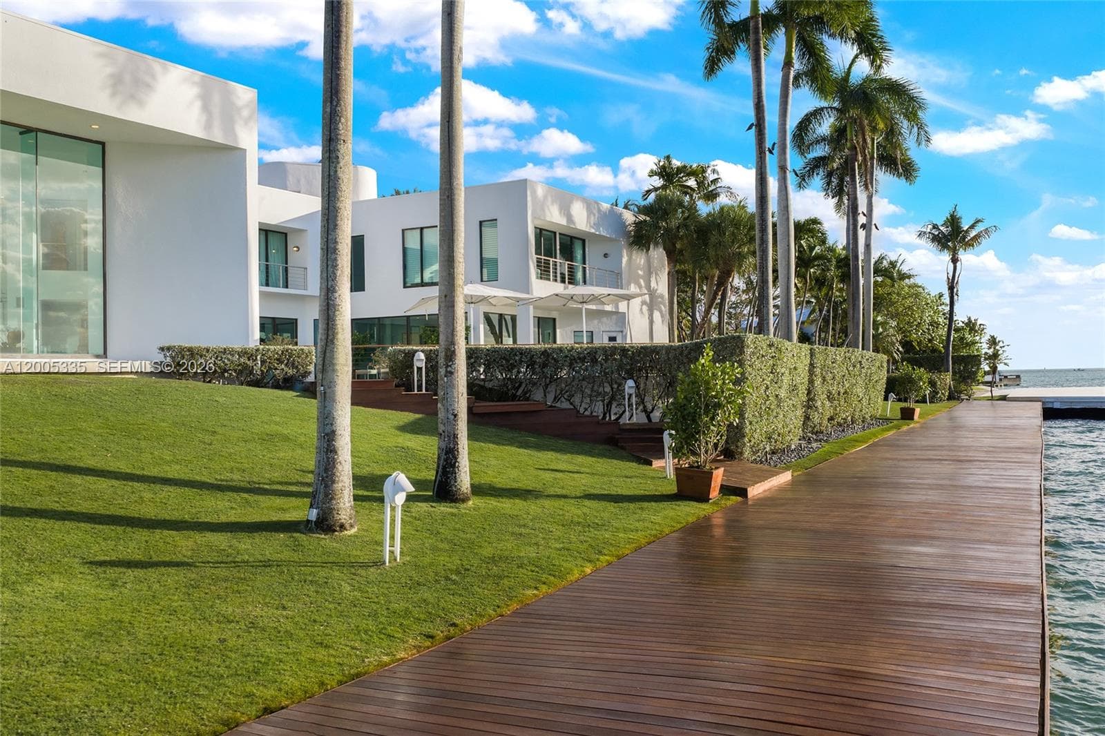 485 W Matheson Dr, Key Biscayne FL 33149 — 32