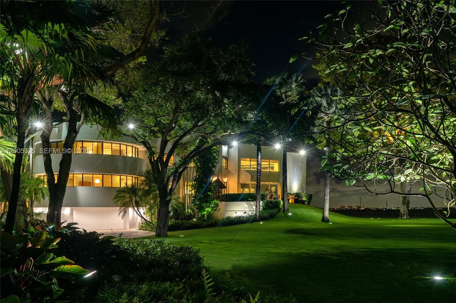 485 W Matheson Dr, Key Biscayne FL 33149 — 18