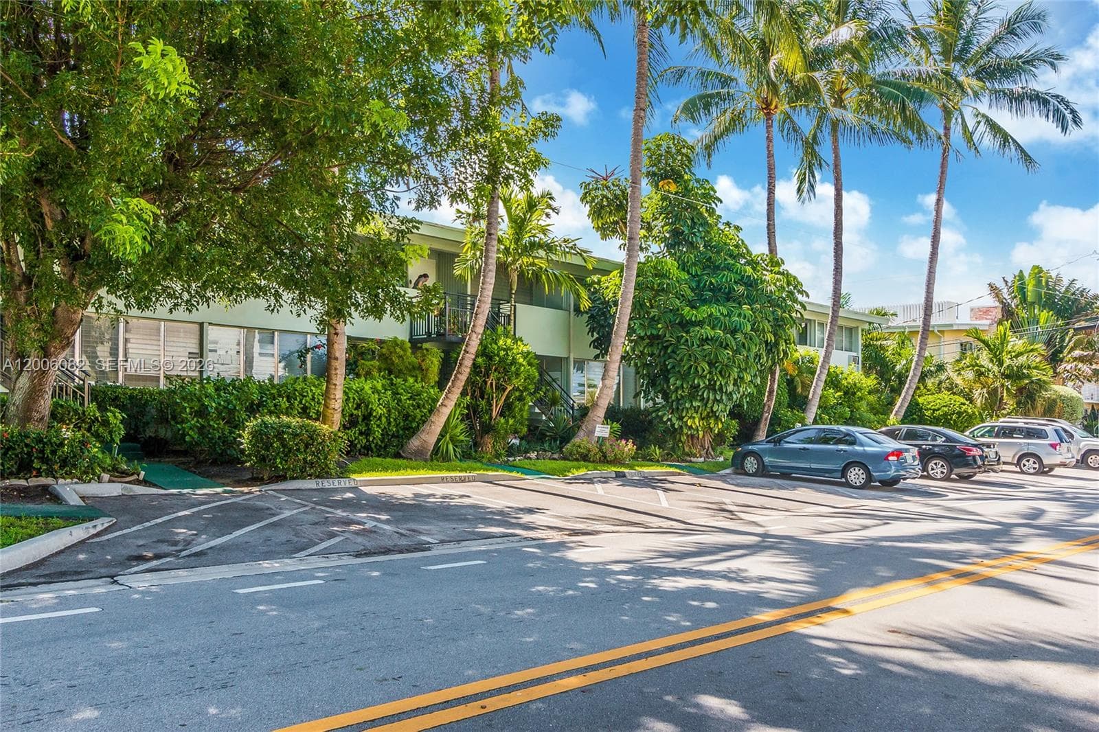 1060 98 St, Bay Harbor Islands FL 33154 — 16