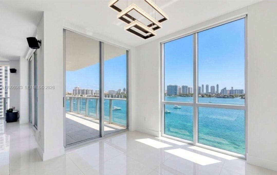 17111 Biscayne Blvd # 909, North Miami Beach FL 33160 — 36