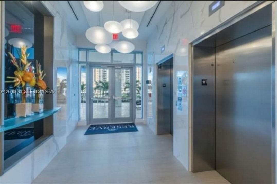 17111 Biscayne Blvd # 909, North Miami Beach FL 33160 — 88