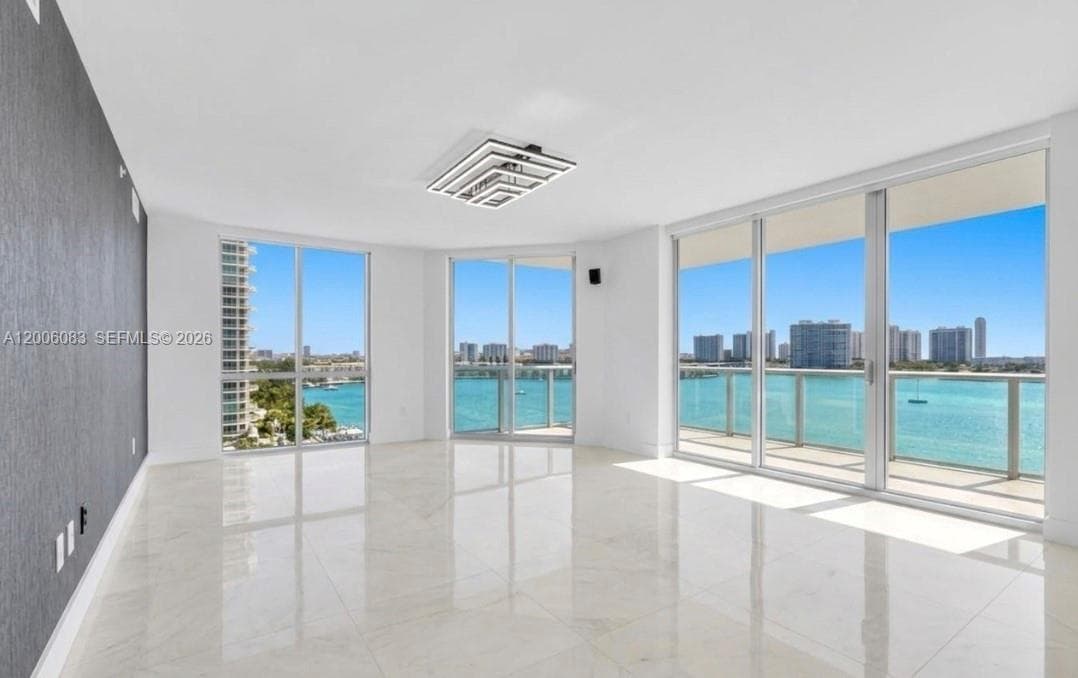 17111 Biscayne Blvd # 909, North Miami Beach FL 33160 — 9