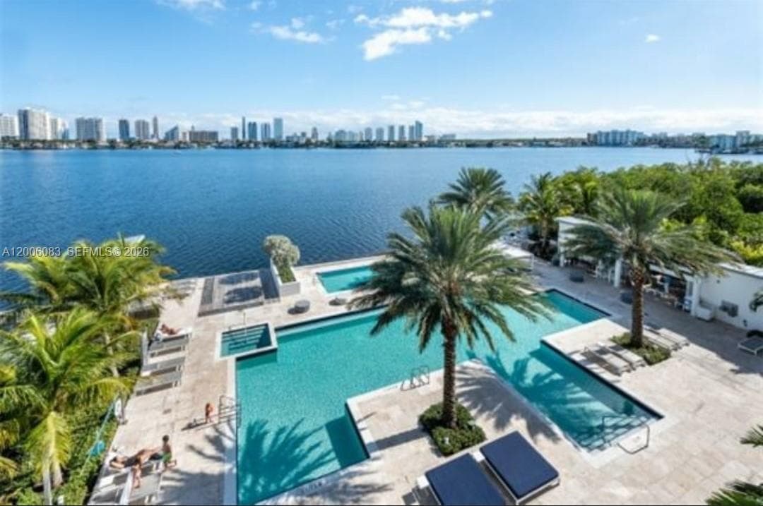 17111 Biscayne Blvd # 909, North Miami Beach FL 33160 — 15