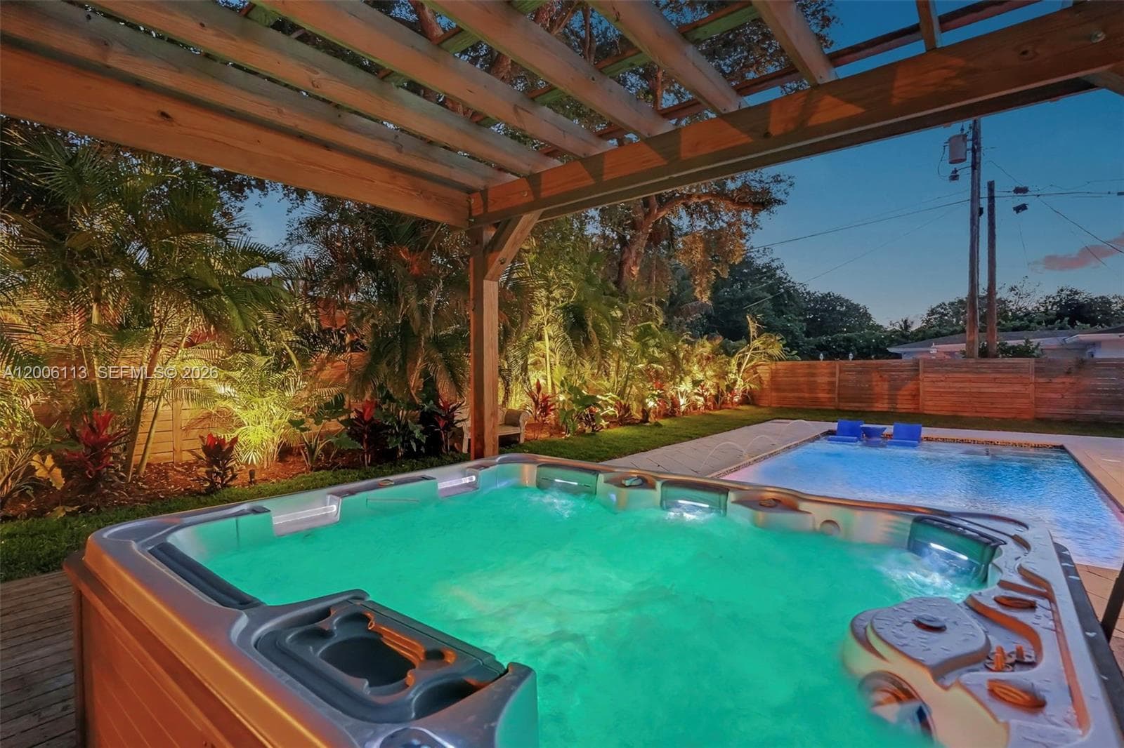 2 NW 89th St, El Portal FL 33150 — 27