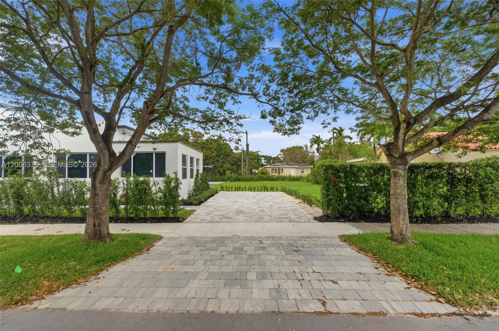 5735 SW 12th St, West Miami FL 33144 — 32