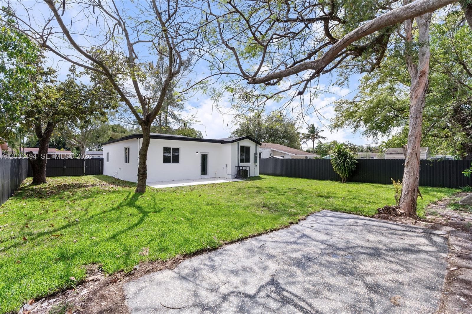 1305 Dunad Avenue, Opa-Locka FL 33054 — 31