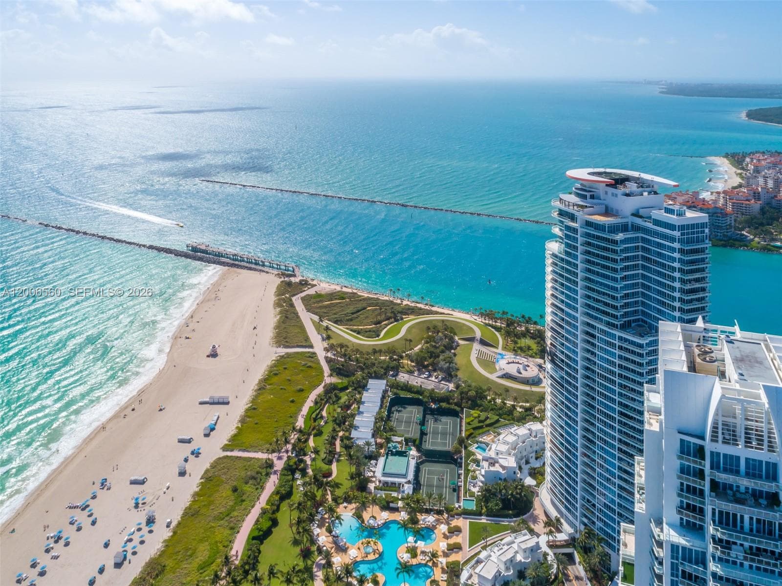 50 S Pointe Dr, Miami Beach FL 33139 — 42