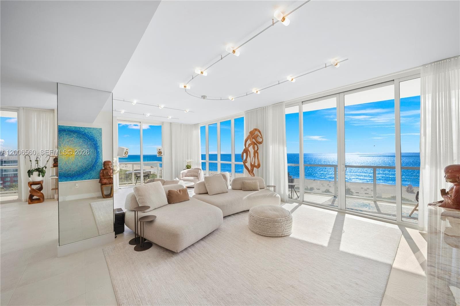 50 S Pointe Dr, Miami Beach FL 33139 — 12
