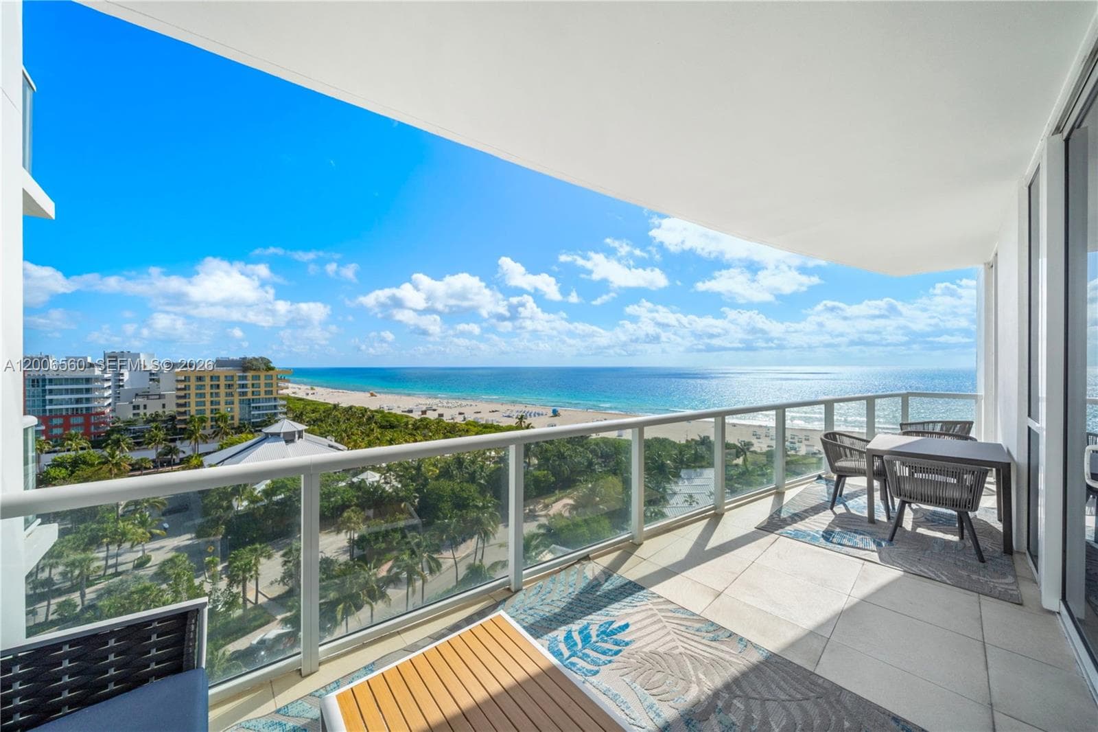 50 S Pointe Dr, Miami Beach FL 33139 — 32