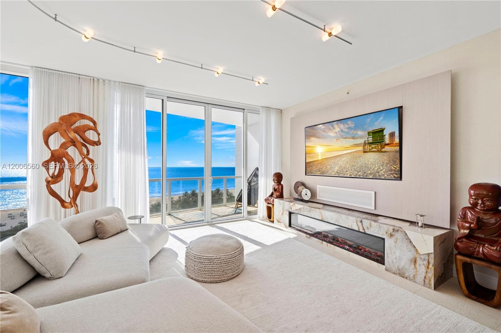 50 S Pointe Dr, Miami Beach FL 33139 — 10