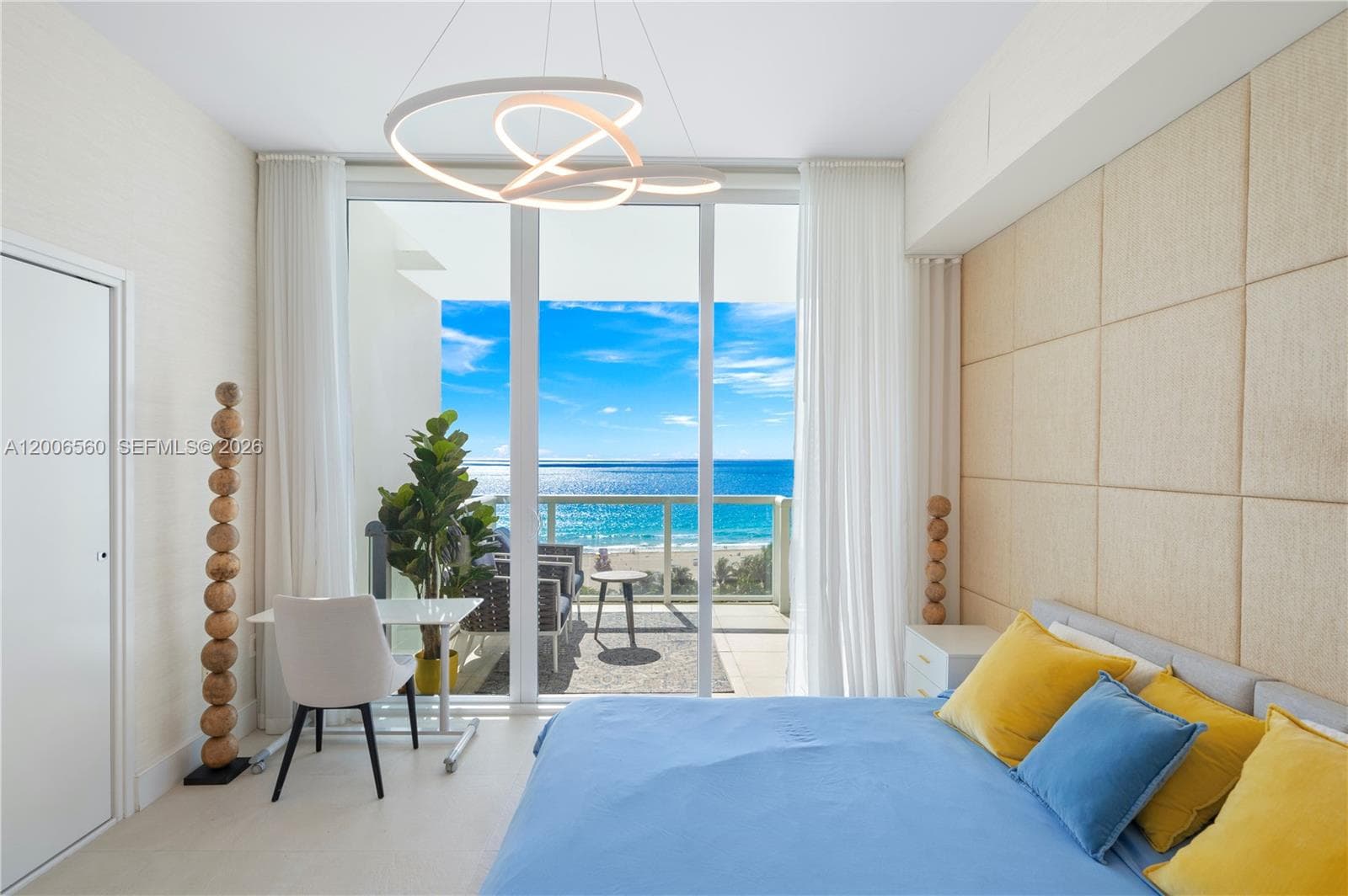 50 S Pointe Dr, Miami Beach FL 33139 — 37