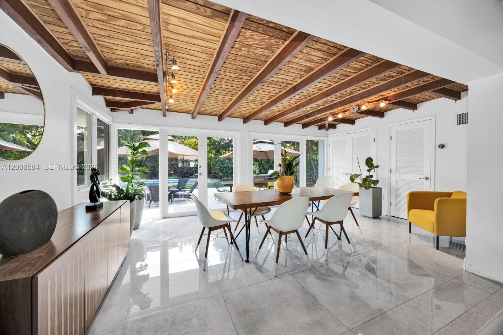 5750 SW 52nd Ter, South Miami FL 33155 — 10