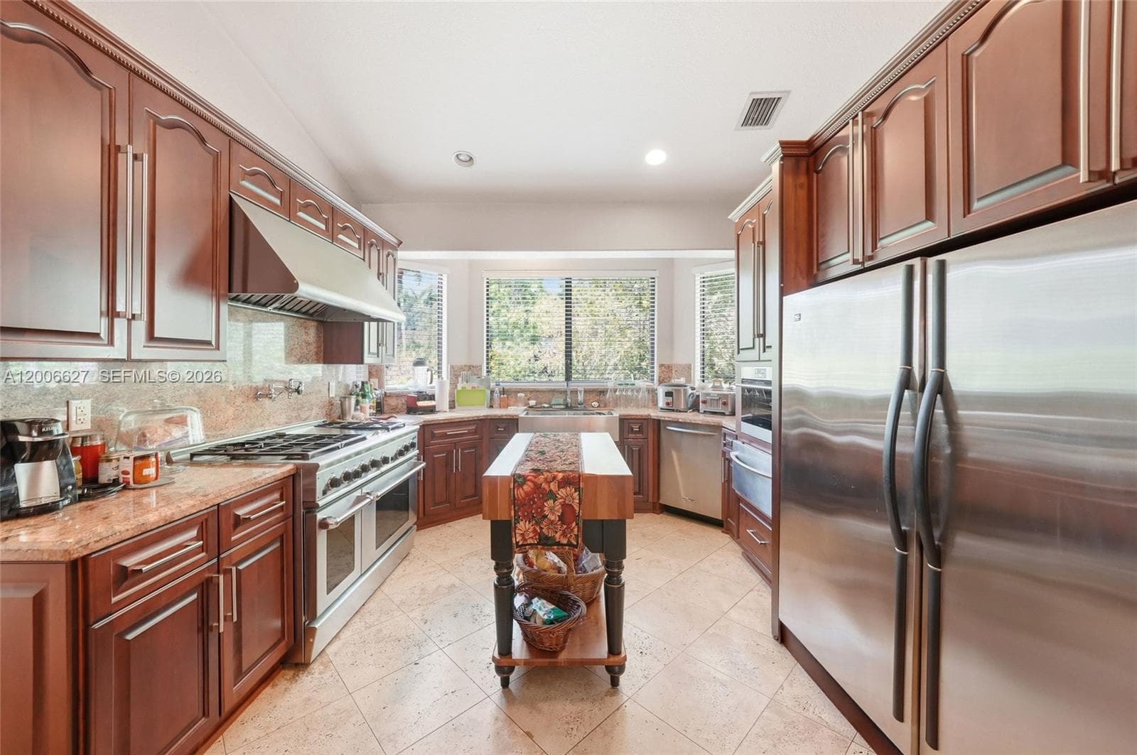 9898 NW 133rd St, Hialeah Gardens FL 33018 — 43