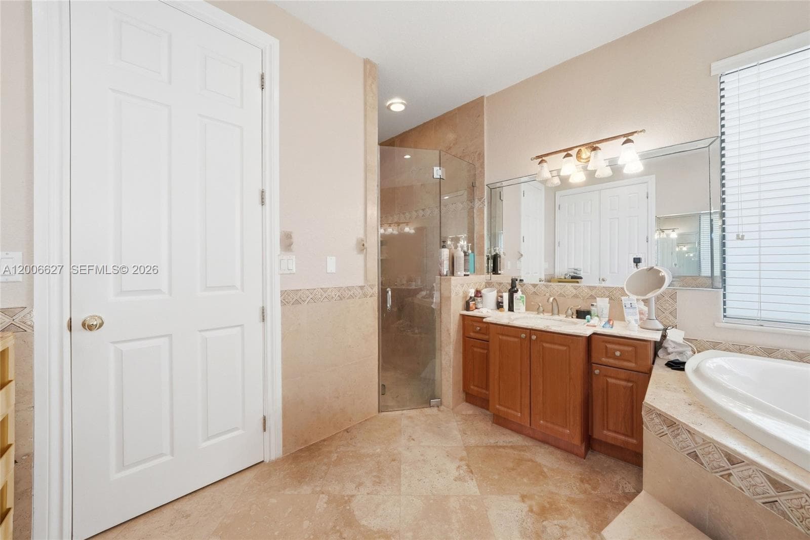 9898 NW 133rd St, Hialeah Gardens FL 33018 — 53