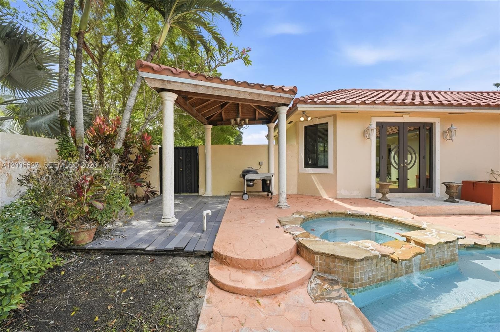 9898 NW 133rd St, Hialeah Gardens FL 33018 — 21