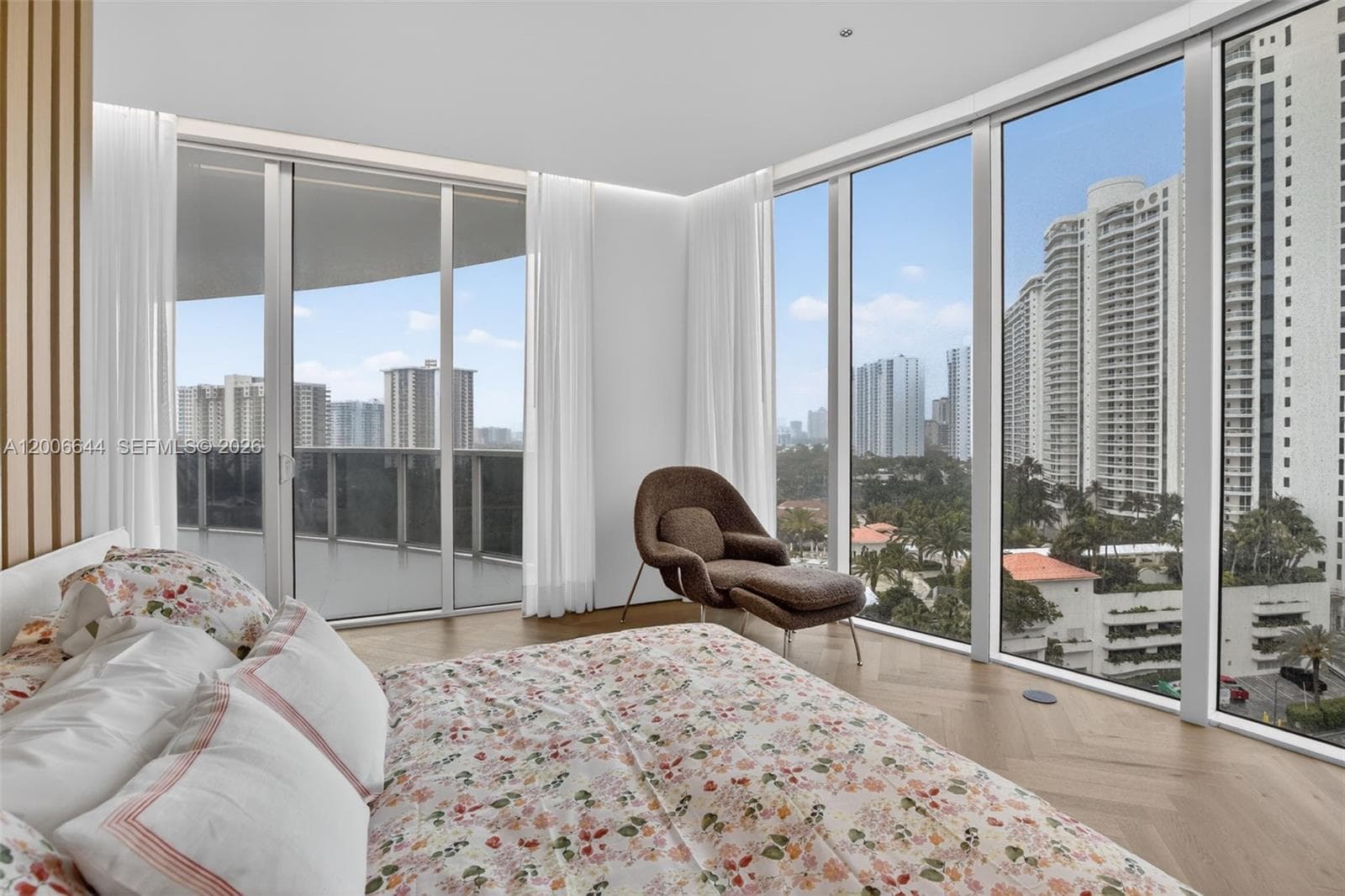 4100 Island Blvd # 904, Aventura FL 33160 — 26