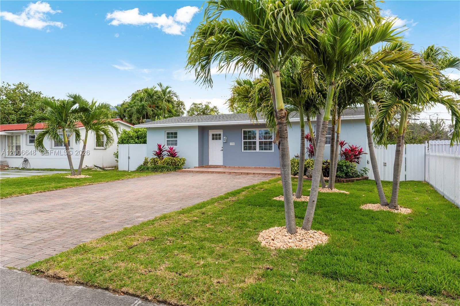 330 SW 104th Ct, Sweetwater FL 33174 — 1