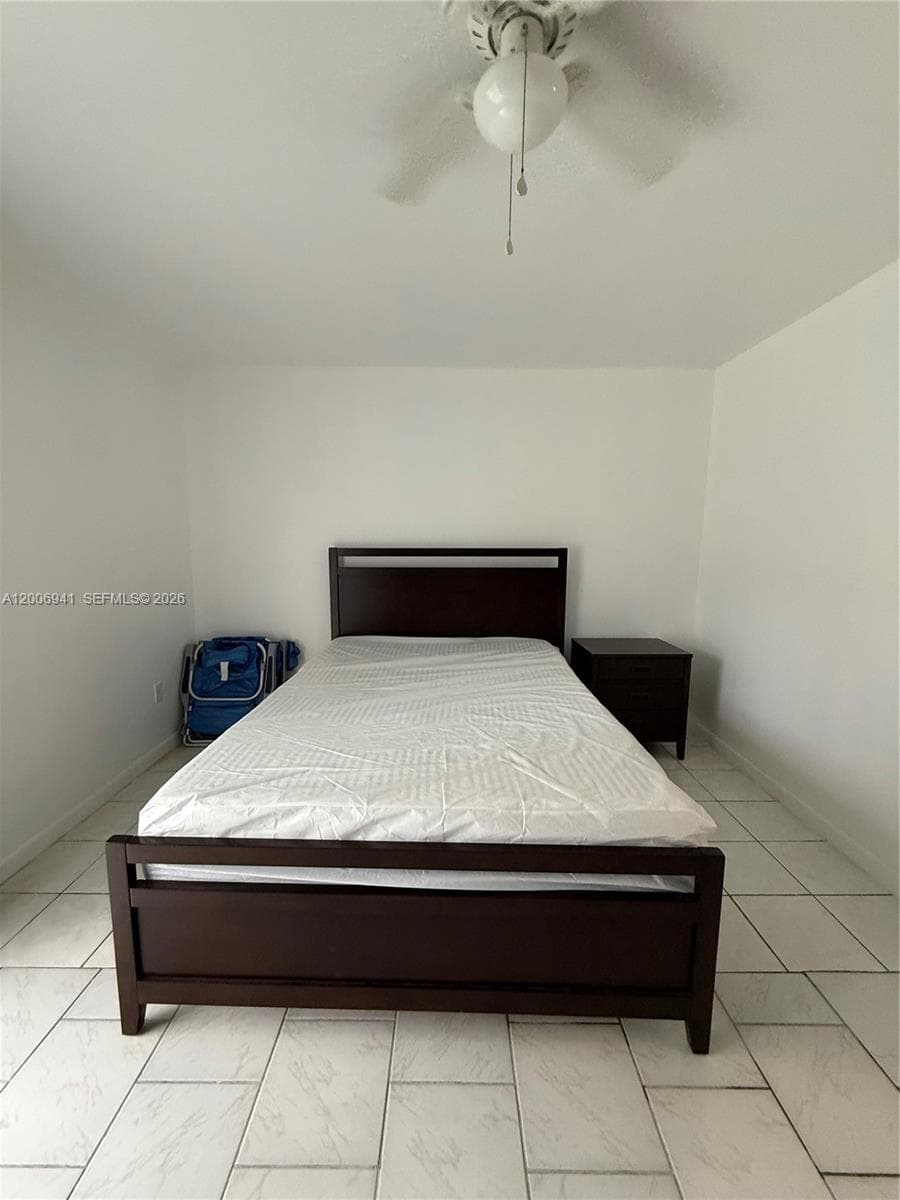 15610 NE 6th Ave # 10D, Miami FL 33162 — 16