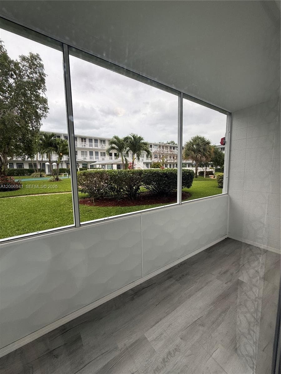 15610 NE 6th Ave # 10D, Miami FL 33162 — 19