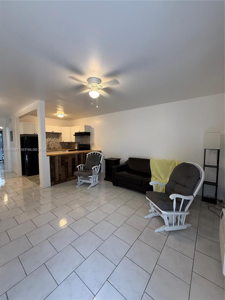 15610 NE 6th Ave # 10D, Miami FL 33162 — 4