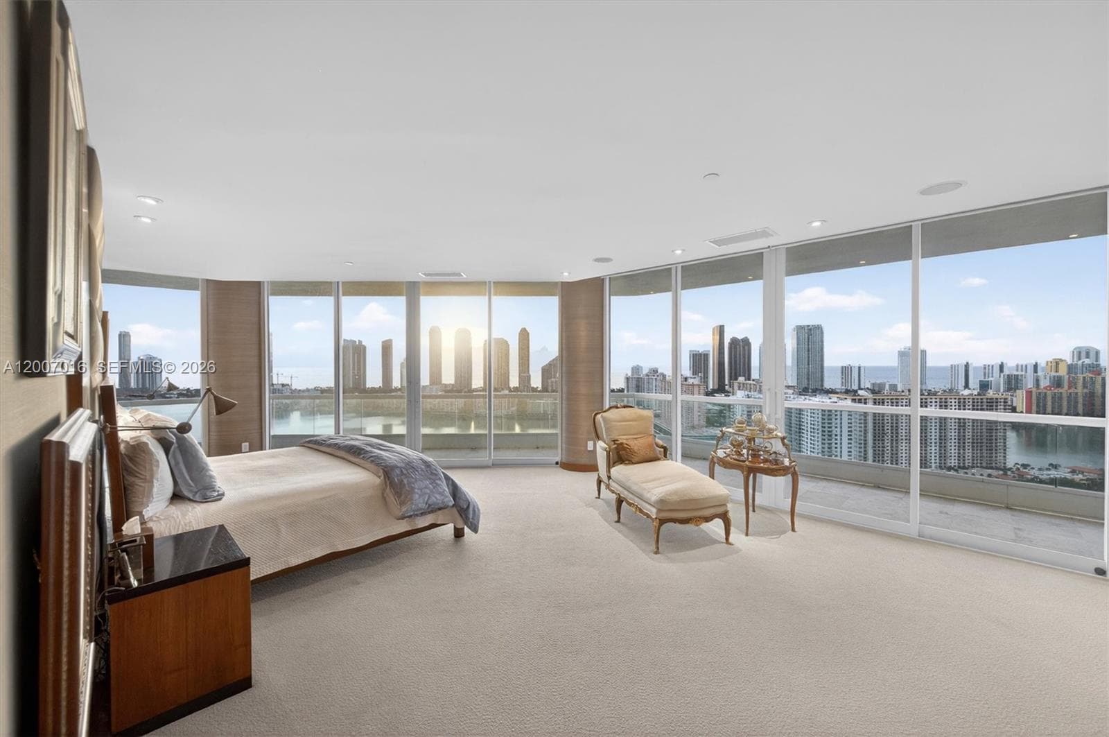 2600 Island Blvd # 1, Aventura FL 33160 — 55