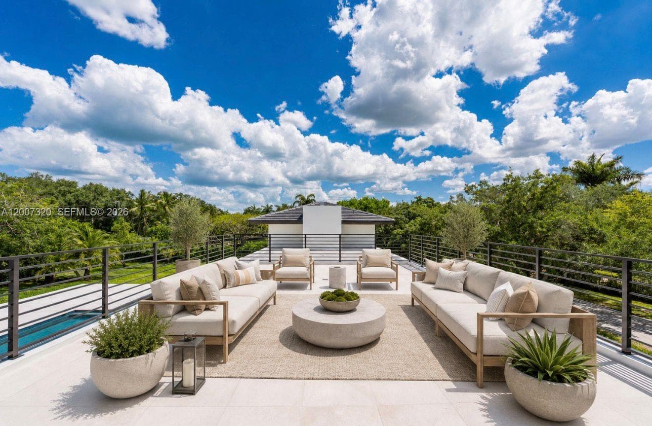 6290 Chapman Field Dr, Pinecrest FL 33156 — 15