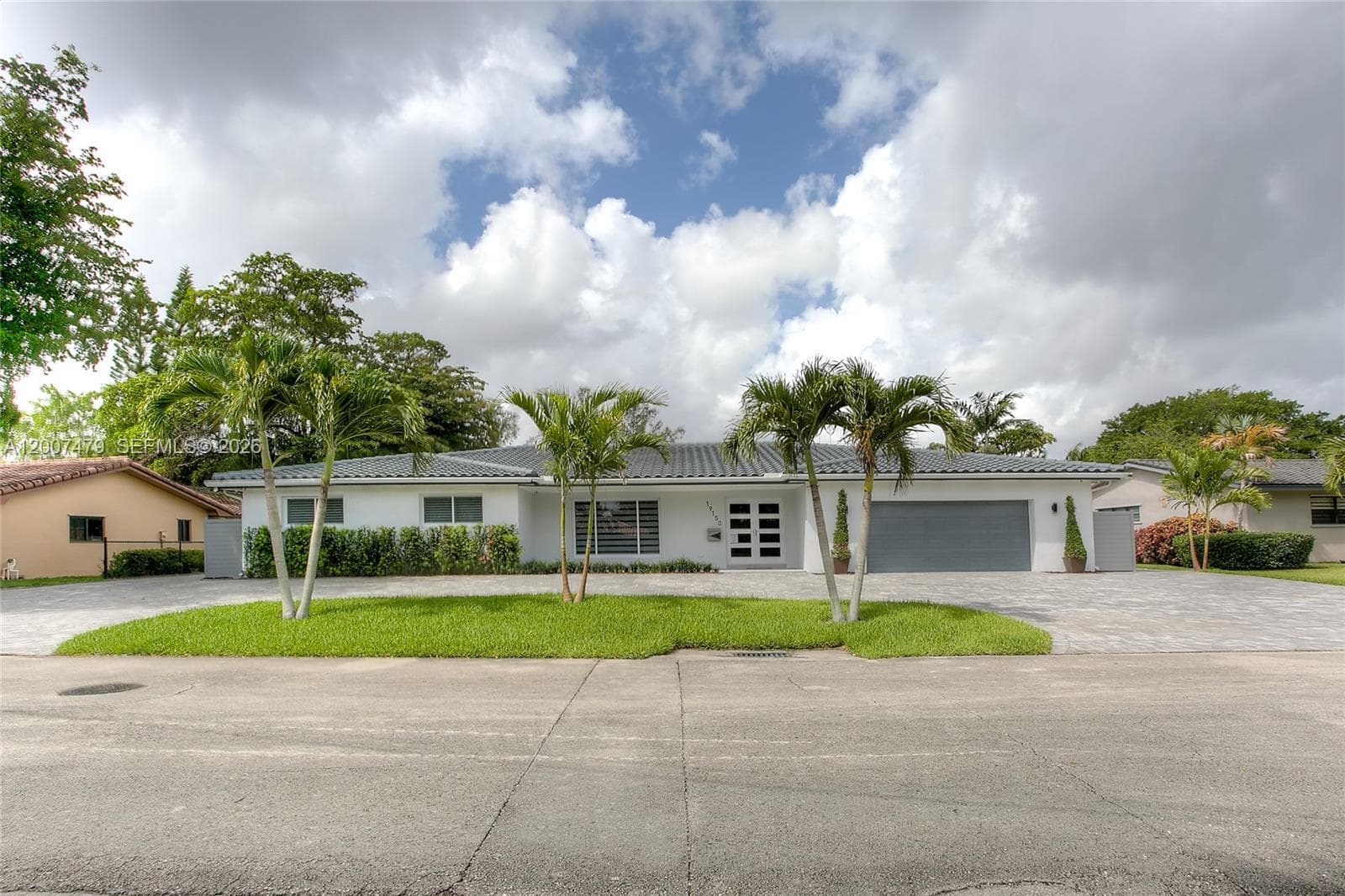 19150 S Saint Andrews Dr, Hialeah FL 33015 — 2