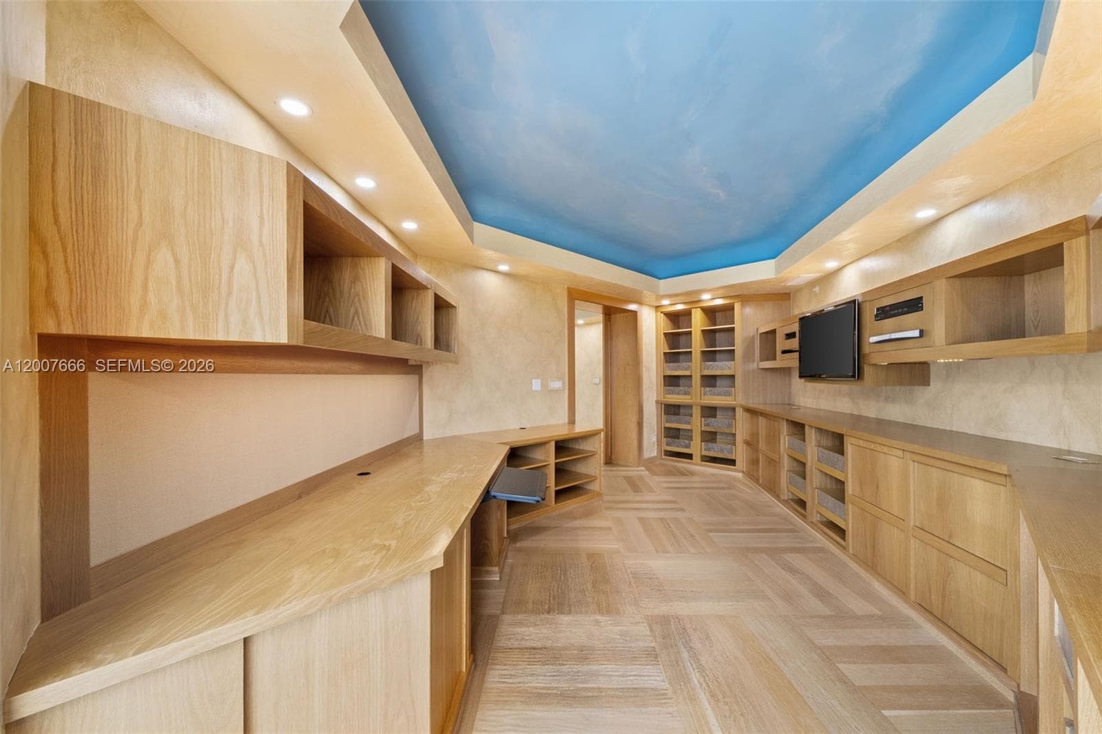 9999 Collins Ave # 6G, Bal Harbour FL 33154 — 26