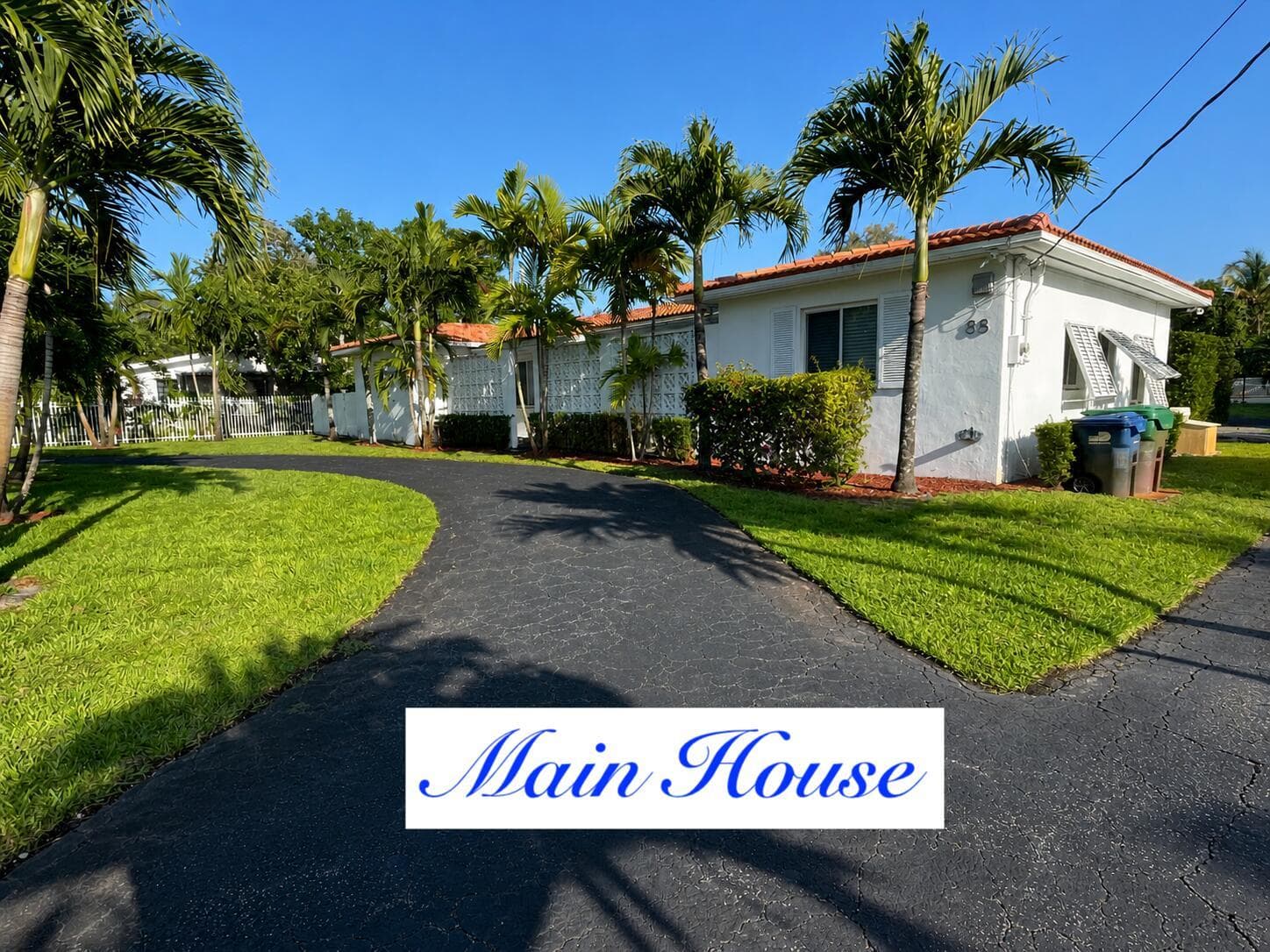 88 NE 154th Street, North Miami Beach FL 33162 — 3