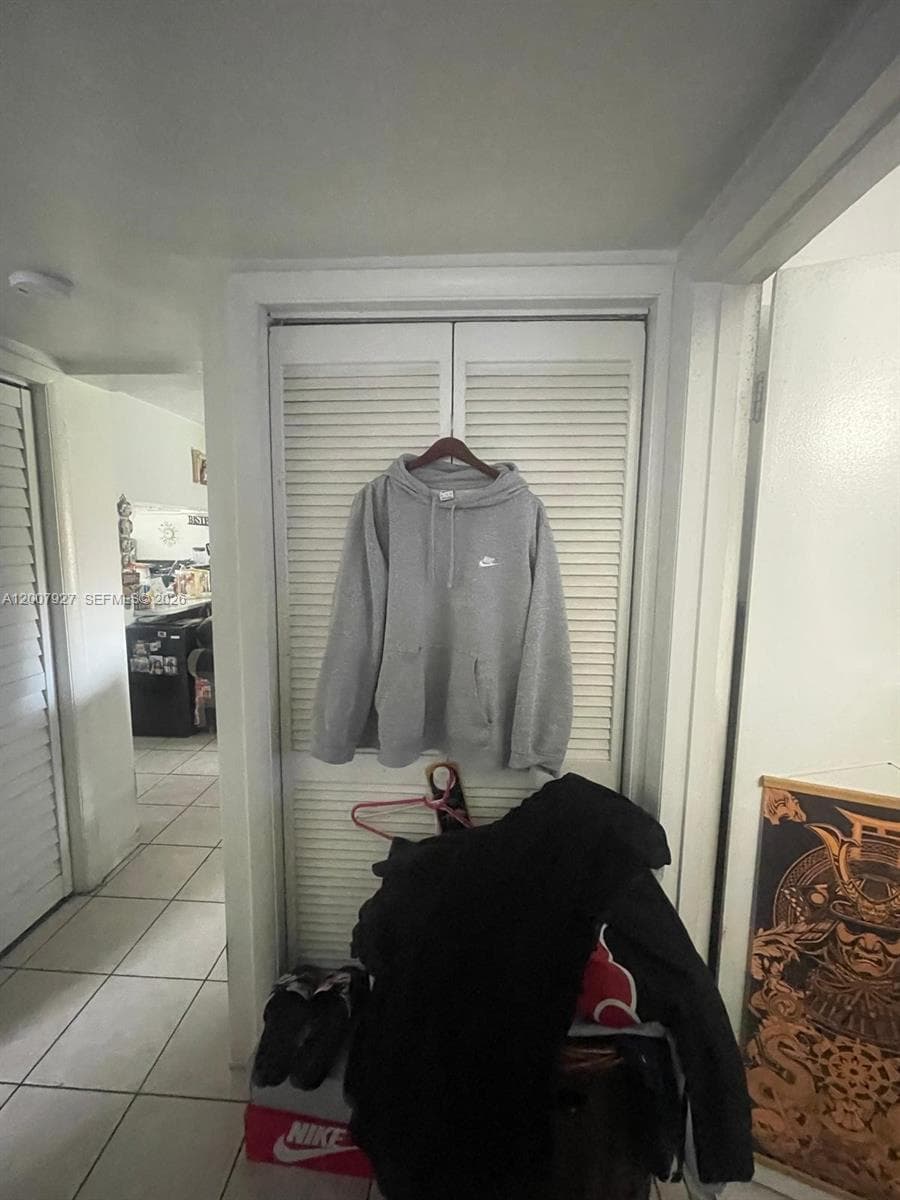 680 Miller Dr # W401, Miami Springs FL 33166 — 25