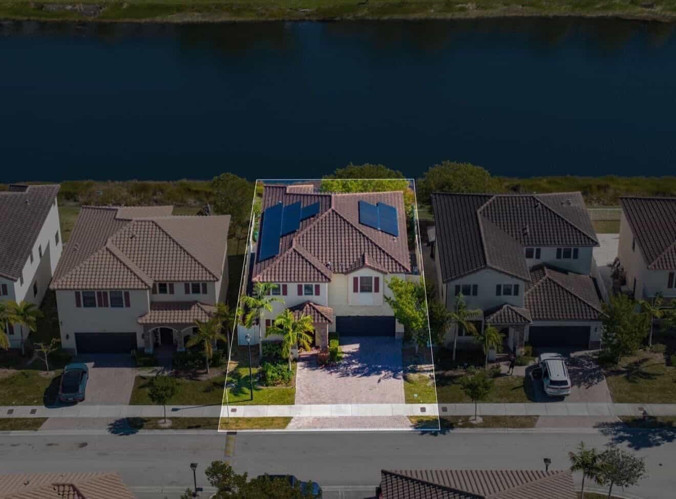 9331 W 35th Avenue, Hialeah FL 33018 — 38