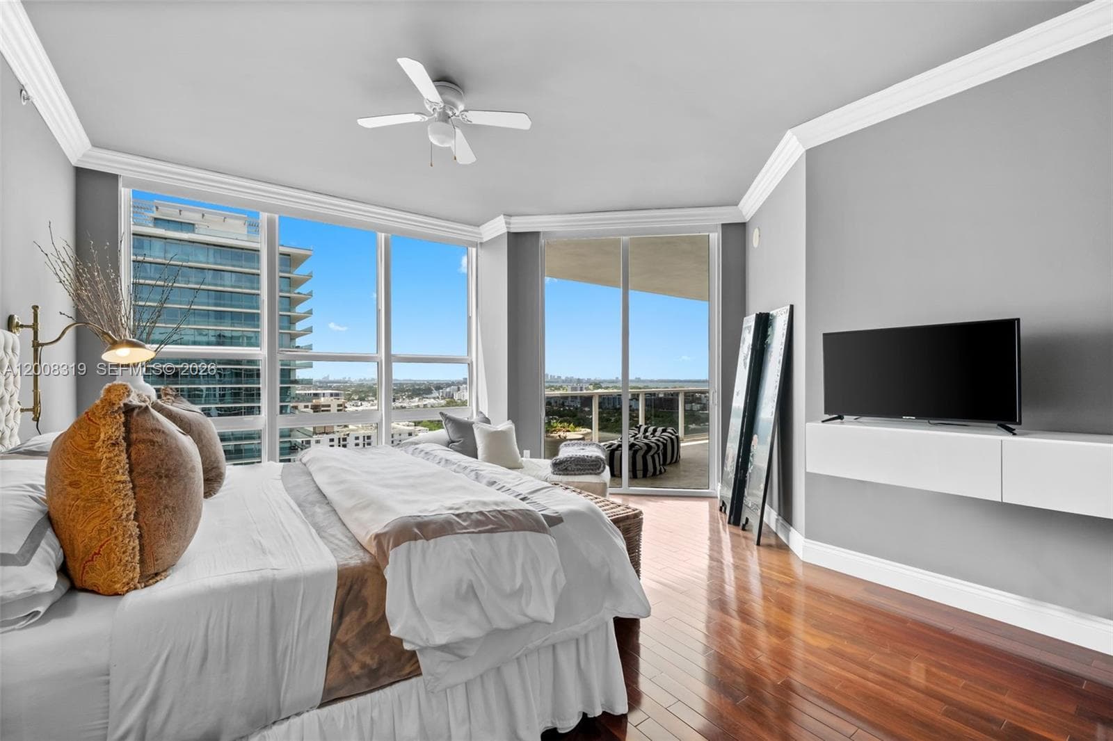 10225 Collins Ave # 2004, Bal Harbour FL 33154 — 19
