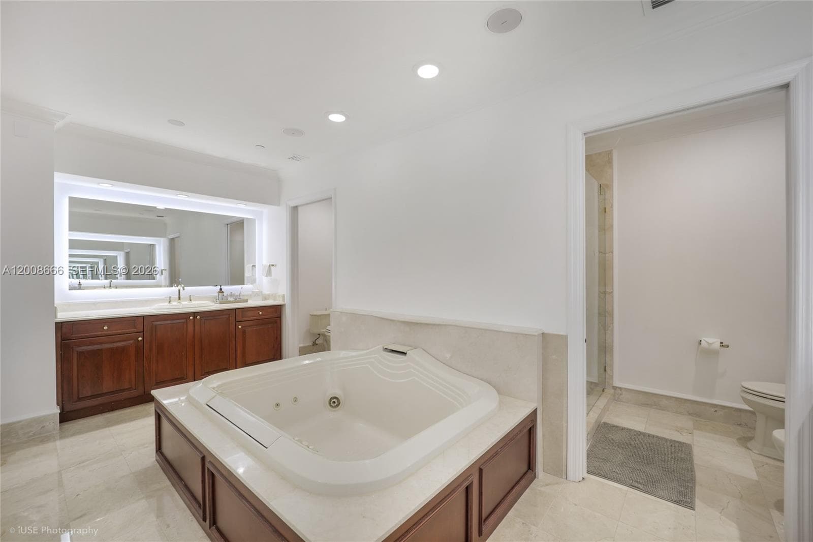 3400 SW 27th Ave # 2202, Miami FL 33133 — 14