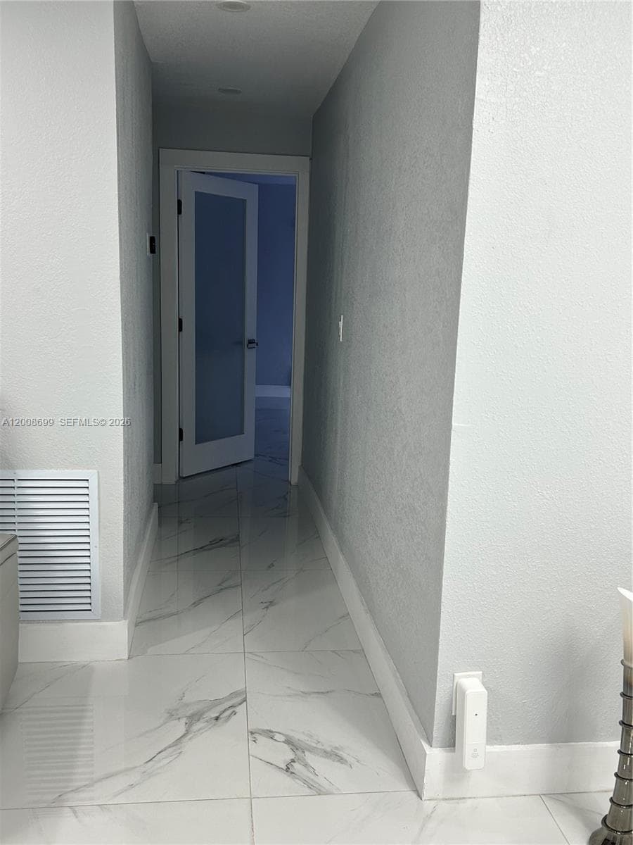 367 W 33rd St, Hialeah FL 33012 — 13