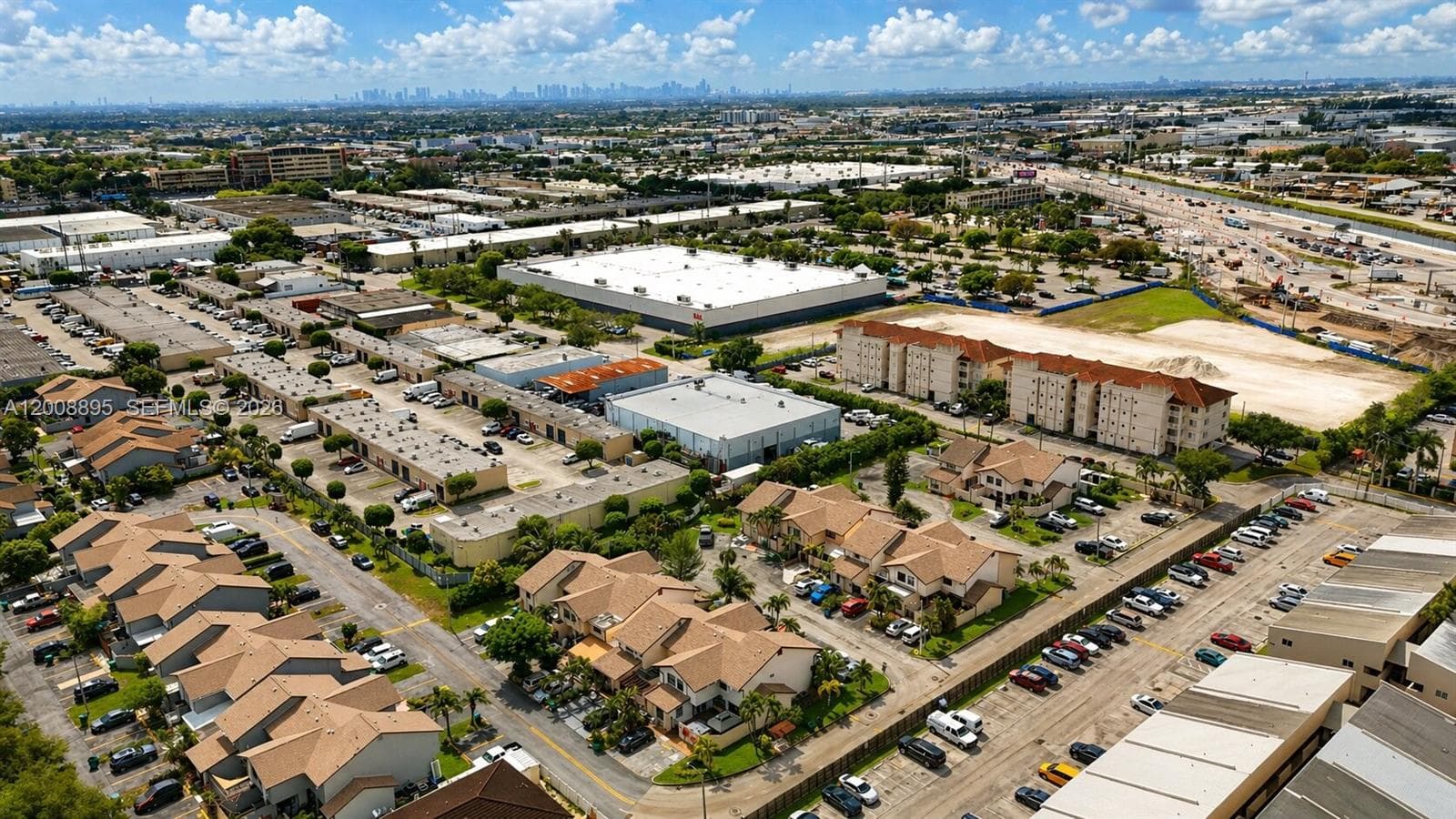 8186 NW 98th Ln # 123, Hialeah Gardens FL 33016 — 54