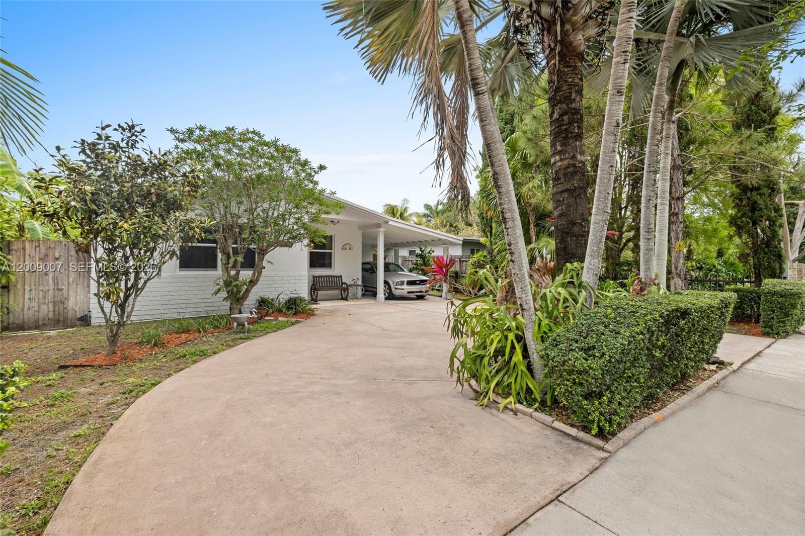 7840 SW 67th Ave, South Miami FL 33143 — 2