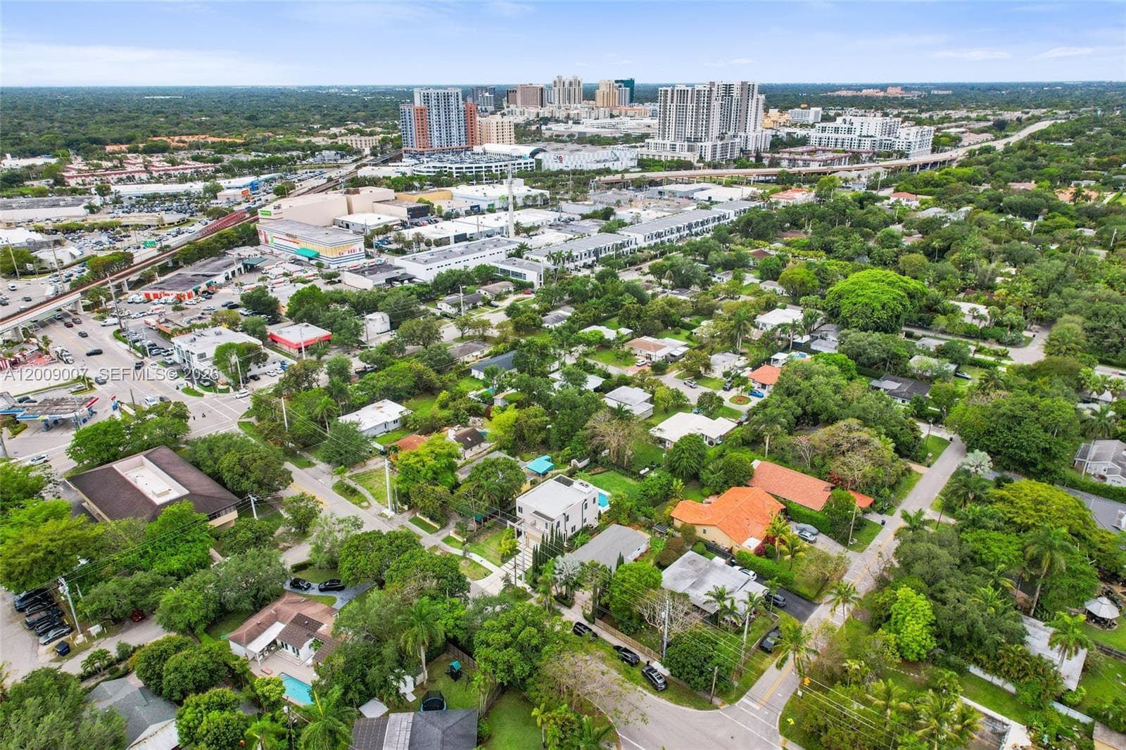 7840 SW 67th Ave, South Miami FL 33143 — 7
