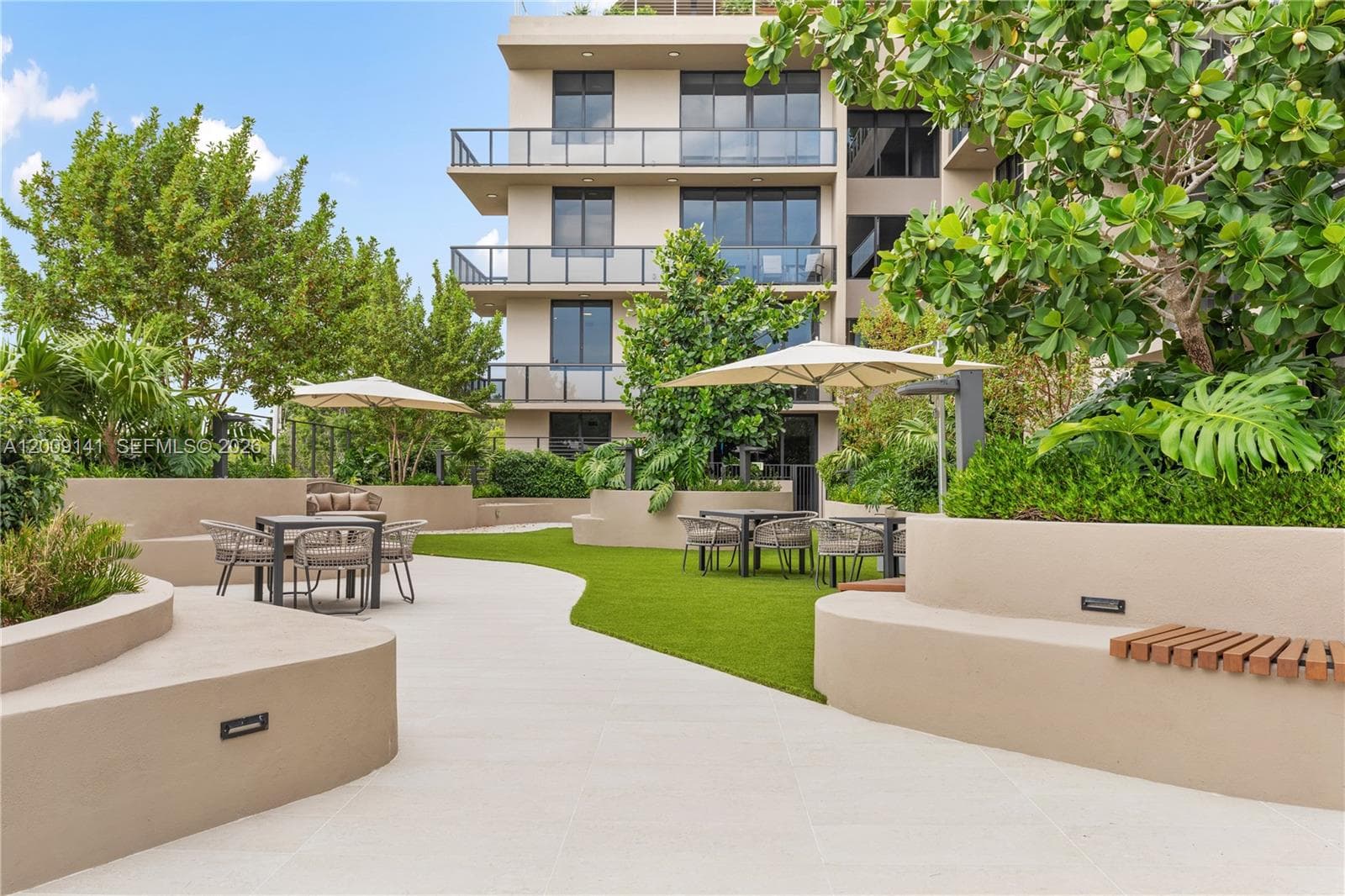 3034 Oak Avenue, Coconut Grove FL 33133 — 27
