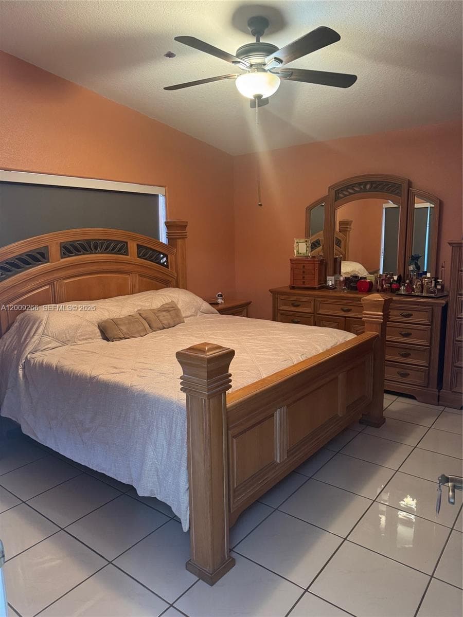 8748 NW 143rd Ter, Miami Lakes FL 33018 — 25