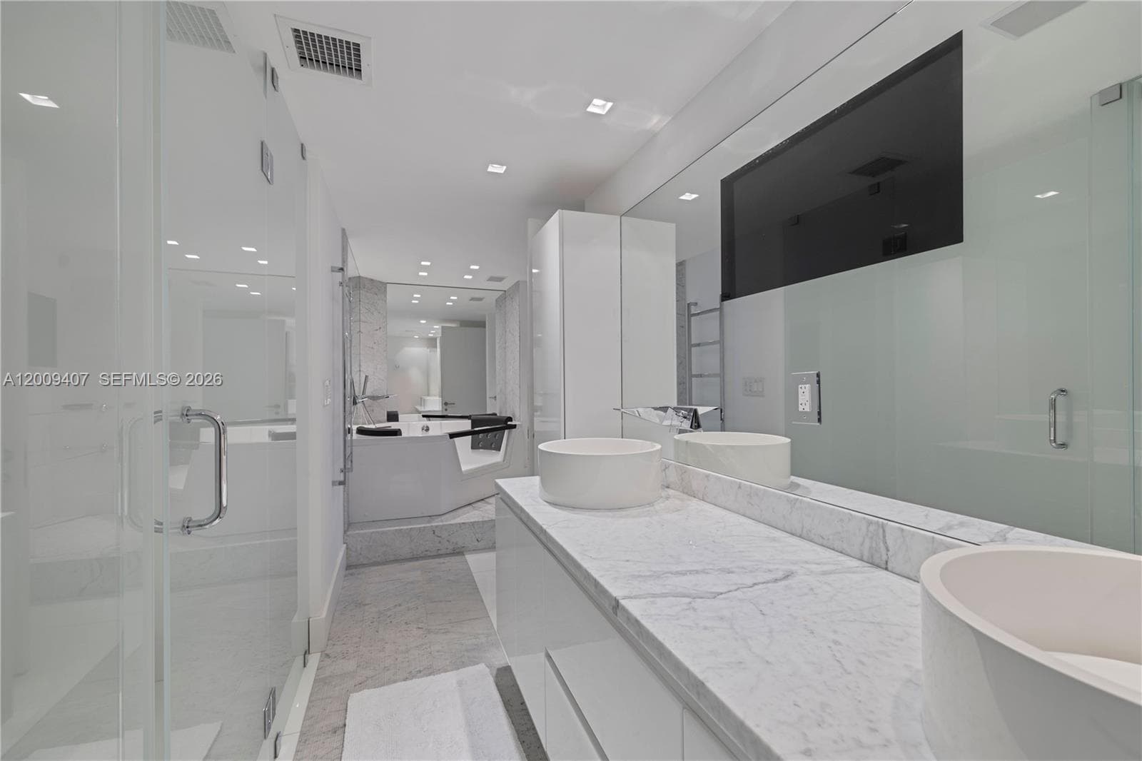 10155 Collins Ave # 1210, Bal Harbour FL 33154 — 15